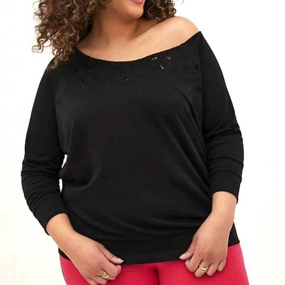 TORRID OFF SHOULDER EMBROIDERED SWEATSHIRT - FRENCH TERRY BLACK - Picture 3 of 6